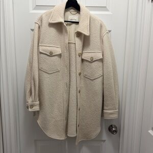 Wilfred Cream Utility Shacket with Flap Pockets